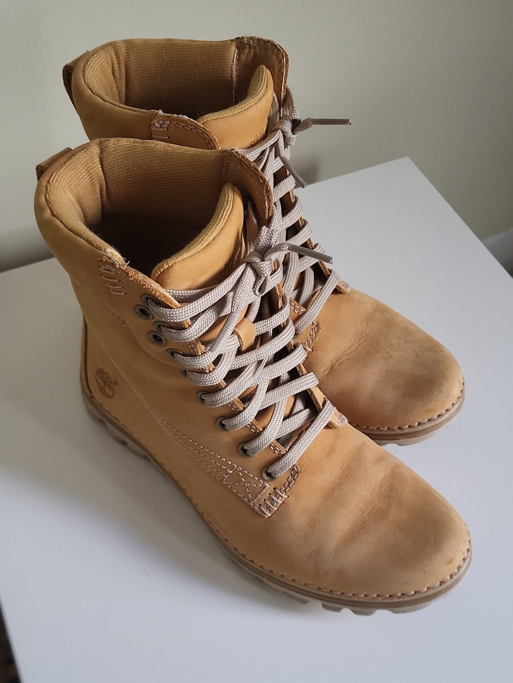 Timberland Earthkeepers Classic Lace-Up Nubuck Boots 6.5 EUC